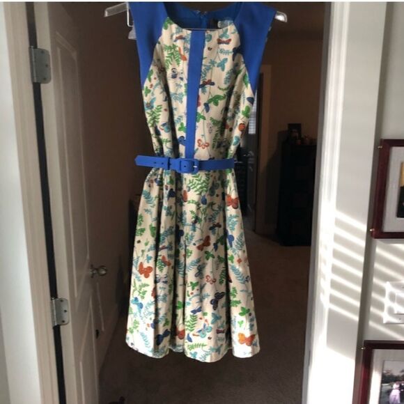 Eva Franco butterfly dress   - Picture 2 of 6